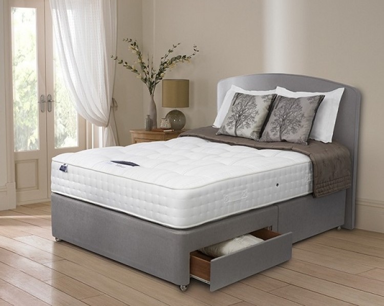 4ft 6 divan bed with mattress
